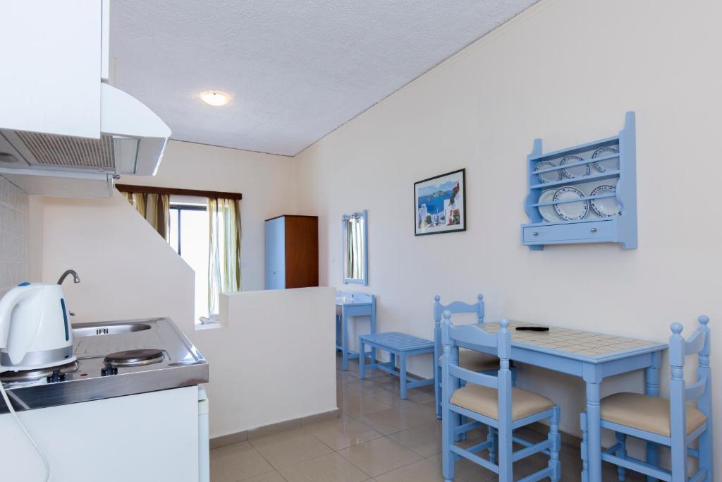 Cucina o angolo cottura di Mandy Suites