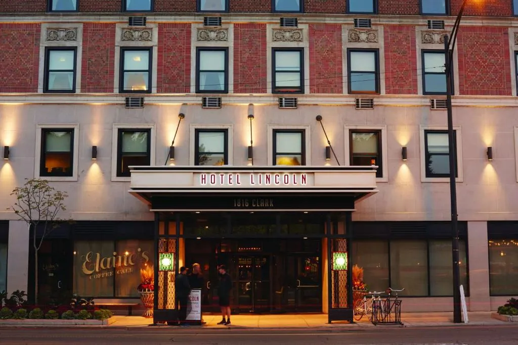 Hotel Lincoln in Lincoln Park