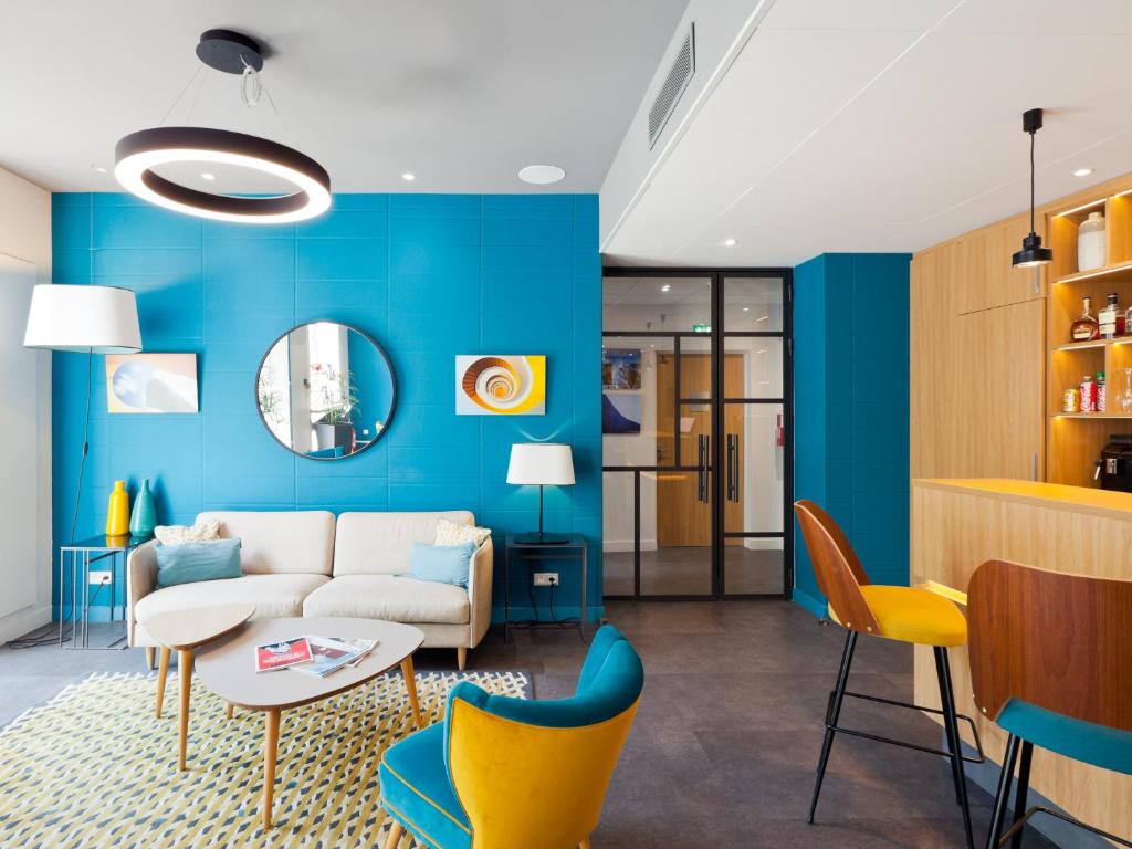 Hotel Des Remparts Perrache - Resim 32