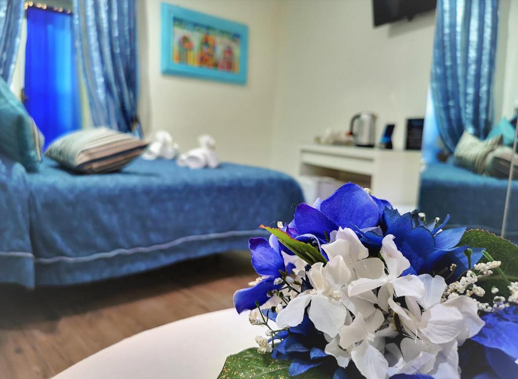 Posteľ alebo postele v izbe v ubytovaní Have A Nice Holiday - Luxury Rooms