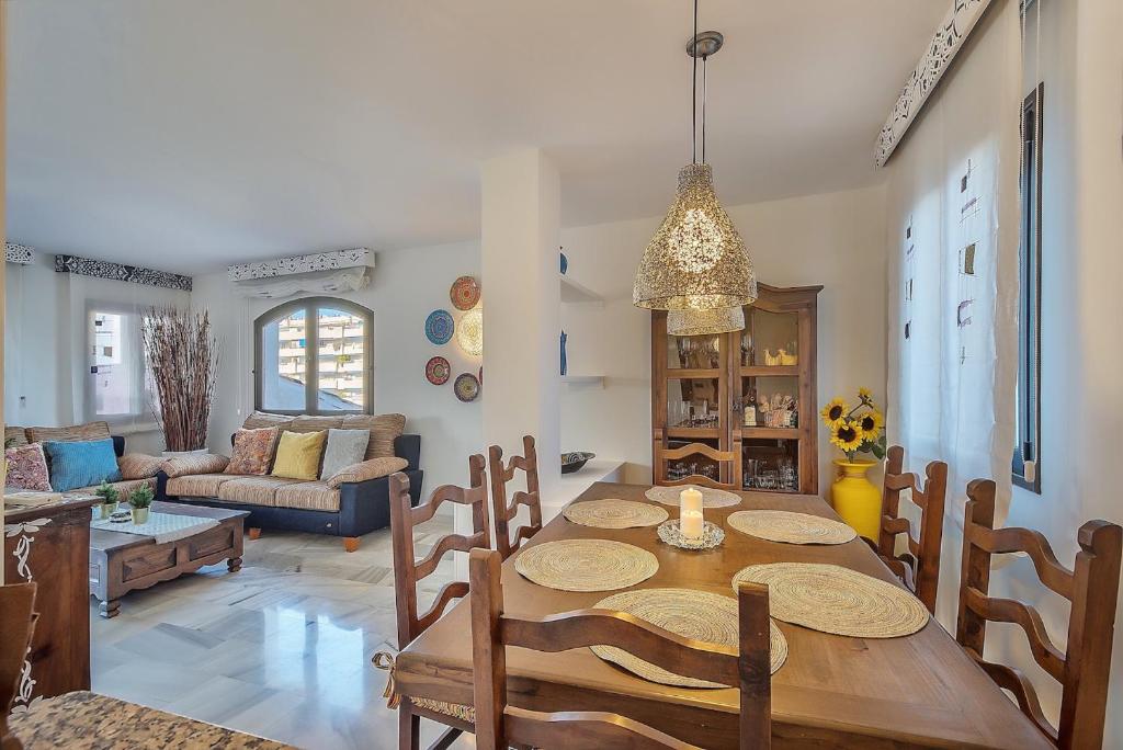 Fotografia z galérie ubytovania Sea View Puerto Banús Apt SAUNA + PARKING - RDR165 v Marbelli