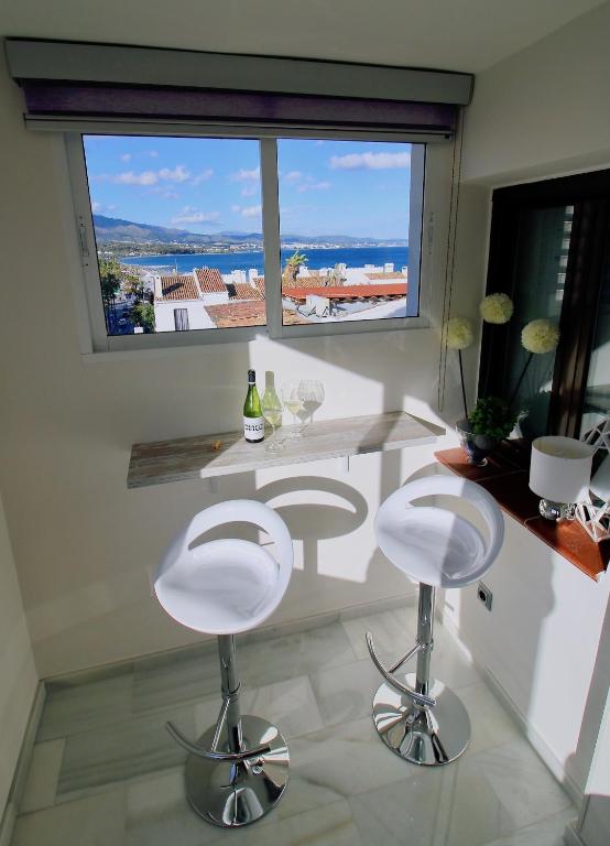 Fotografia z galérie ubytovania Sea View Puerto Banús Apt SAUNA + PARKING - RDR165 v Marbelli