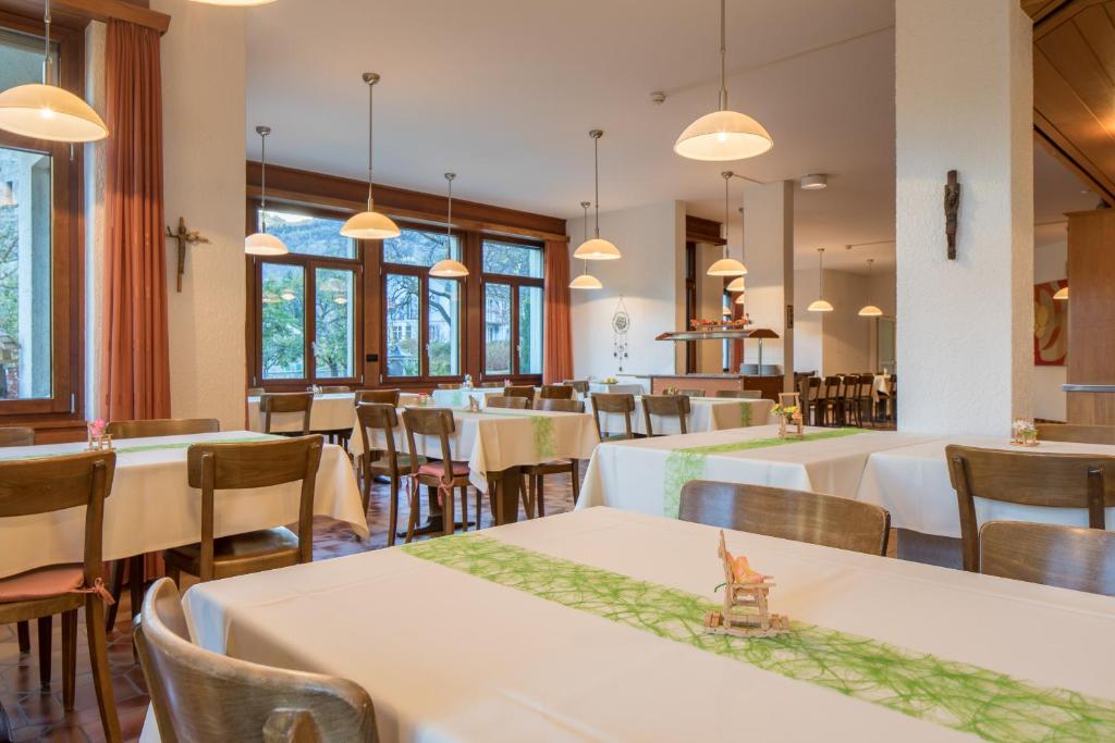 Restaurace v ubytování Gästehaus St. Ursula