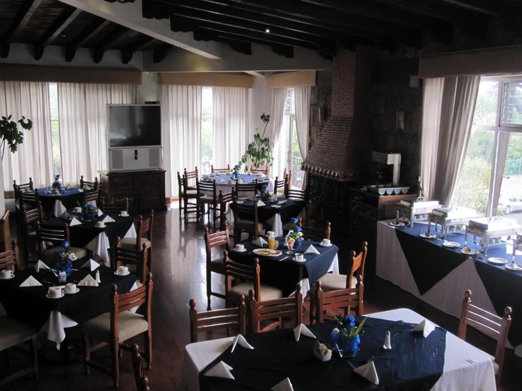 Restaurace v ubytování Hotel Posada Vista Bella