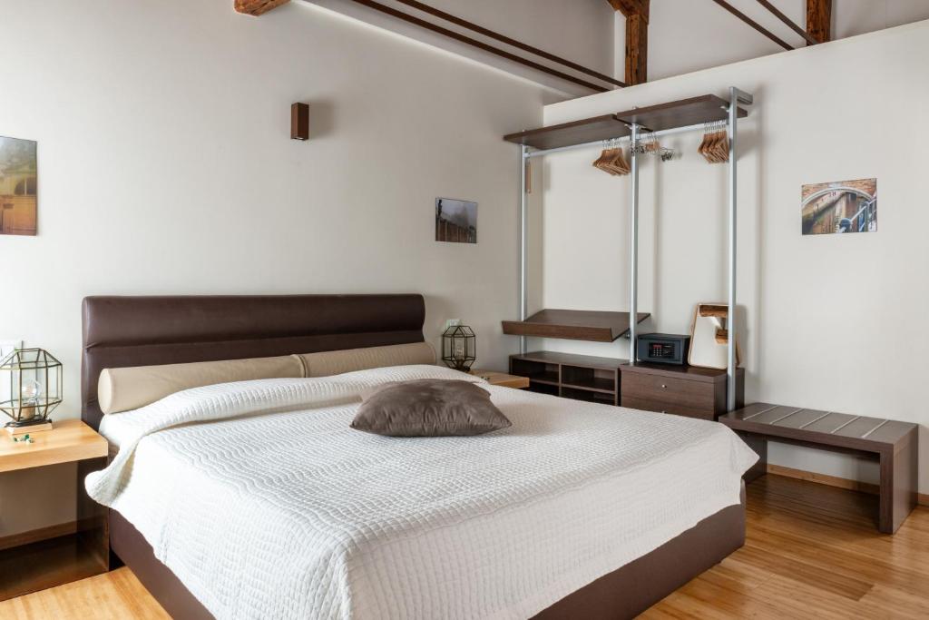 Postel nebo postele na pokoji v ubytování B&B Casin dei Nobili