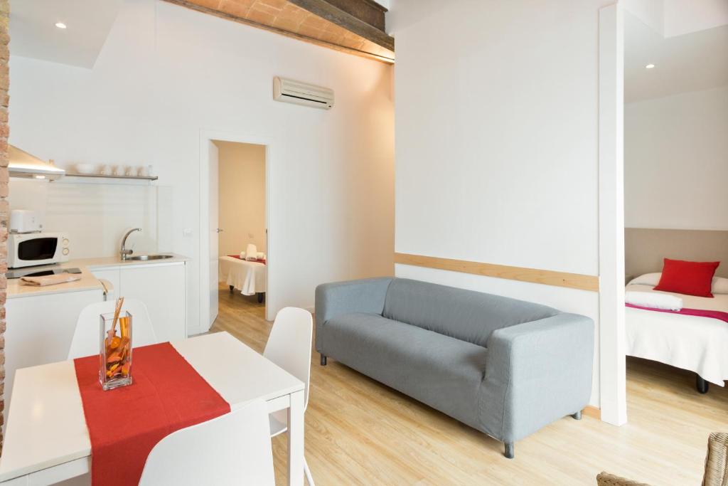 
Apartment (3 Adults)
