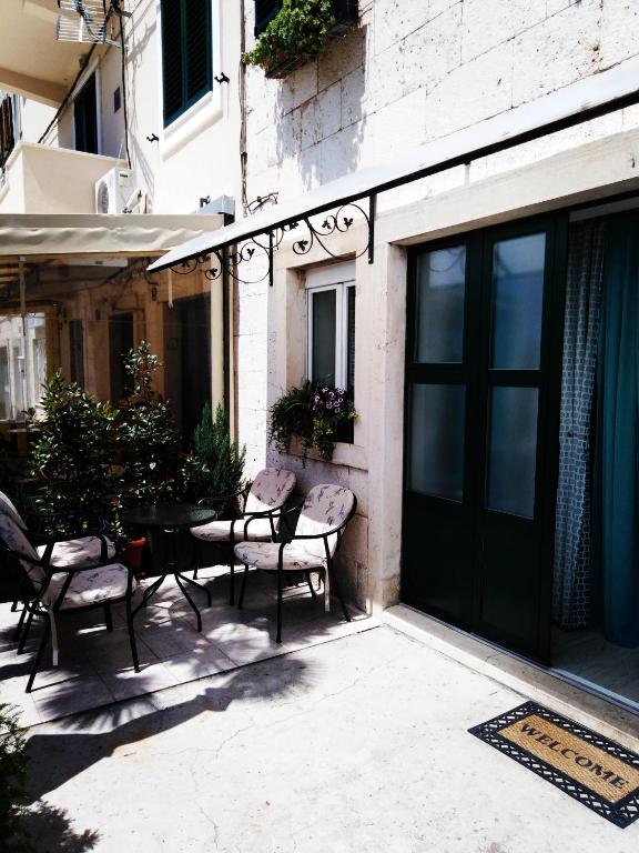 Balkón alebo terasa v ubytovaní Apartments Nina Riva