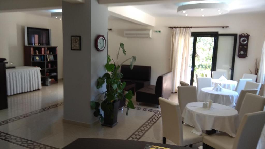 Posezení v ubytování Hotel Patelis