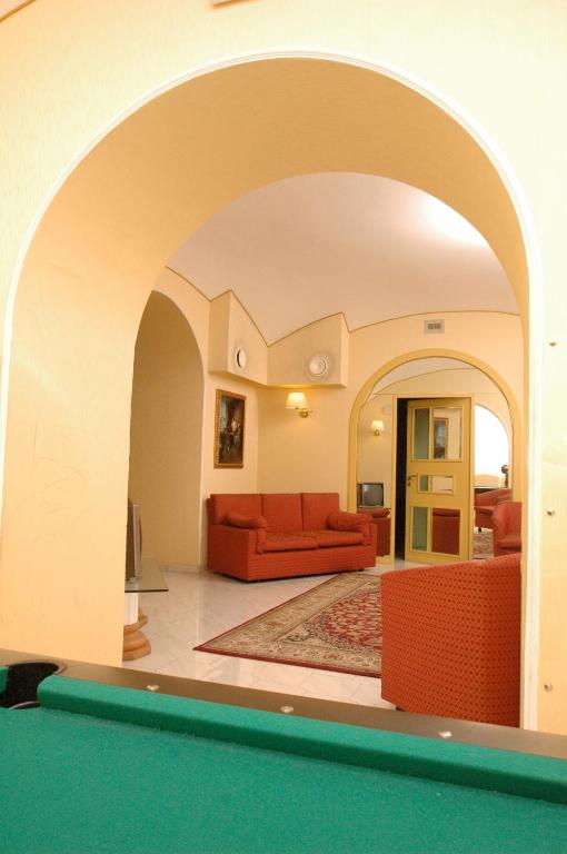 Hotel Nuovo Rebecchino - Resim 40