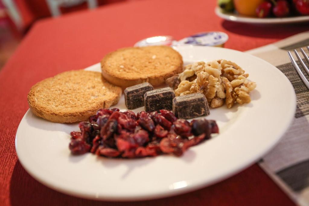 Jídlo v hotelu nebo okolí