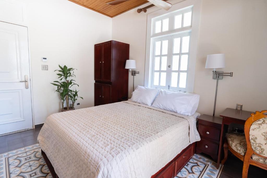 Casa Wilson Inn - Queen Room Met Balkon