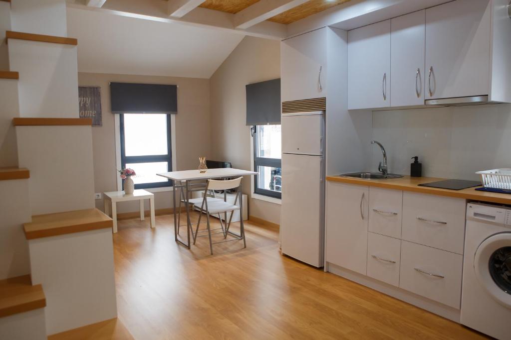 A kitchen or kitchenette at ESTUDIO REAL 8