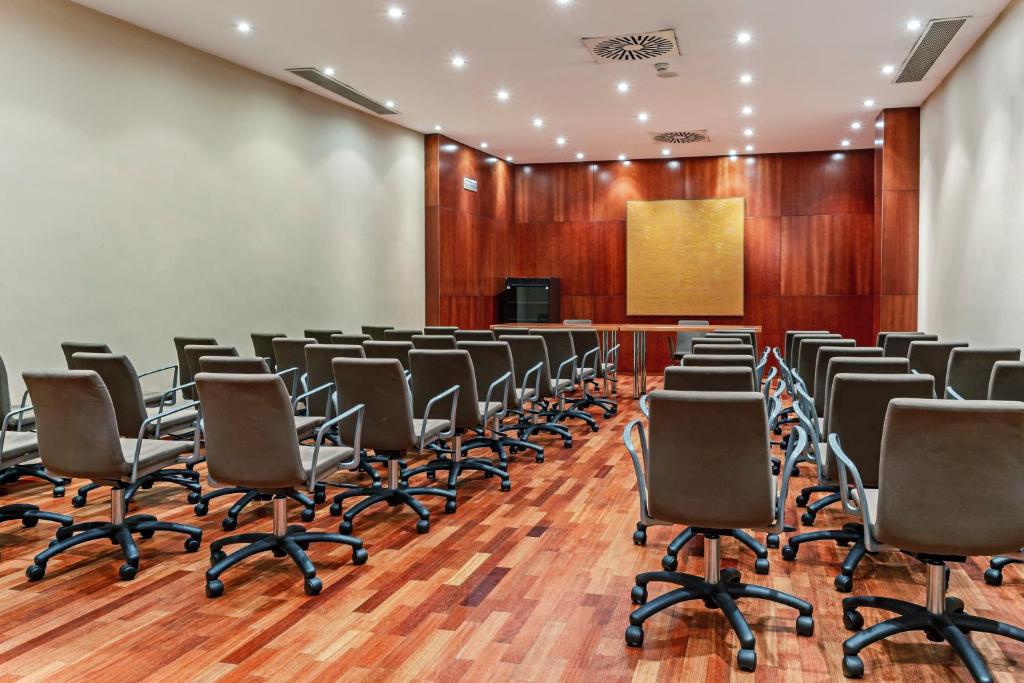 B&B HOTEL Zaragoza Los Enlaces Estación