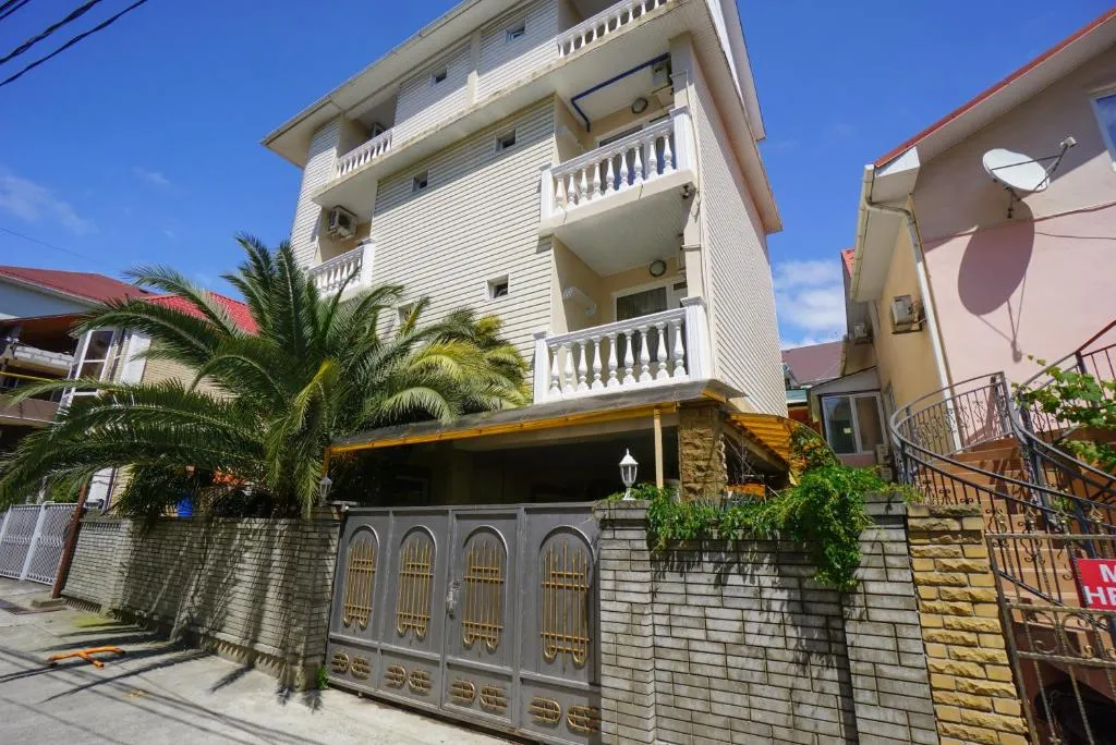 Exotic Guest House, Adler, Rusia