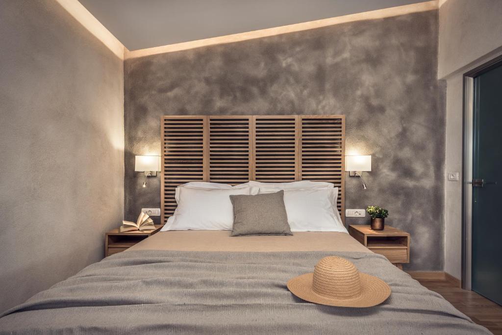 Postel nebo postele na pokoji v ubytování Phoenix Hotel