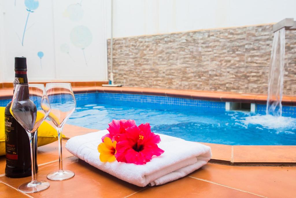 The swimming pool at or close to Casa Lola