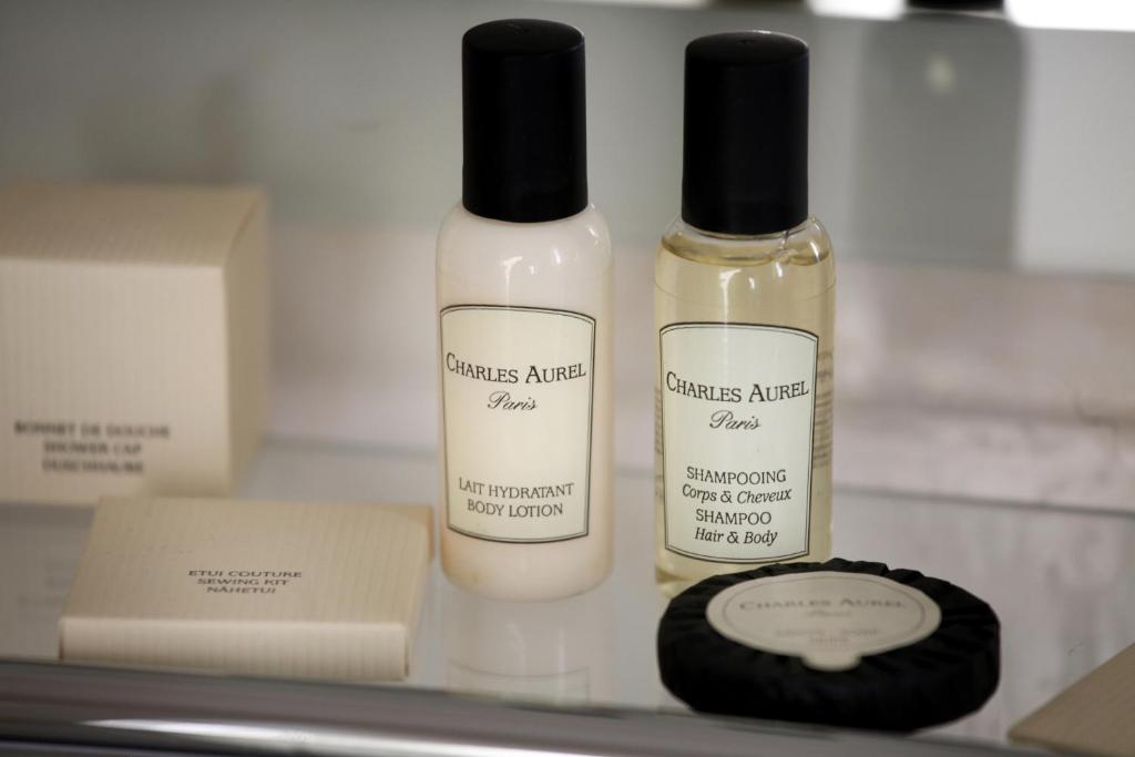 Hotel Suite Home Prague - Resim 45