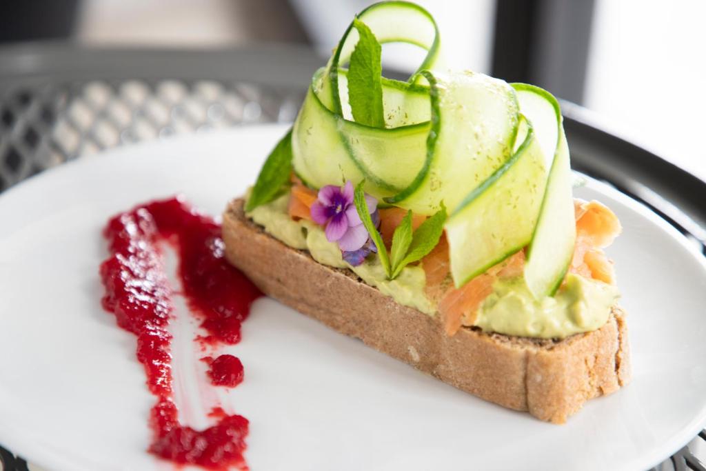 14 Reasons Why Hotel Athens - Resim 17