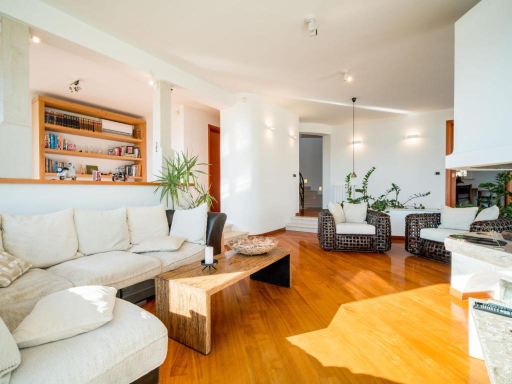 Posezení v ubytování Villa Kamik by Interhome