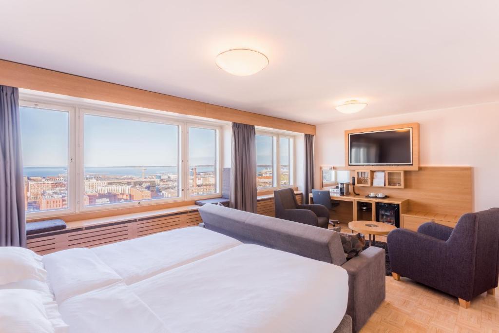 Postel nebo postele na pokoji v ubytování Original Sokos Hotel Viru