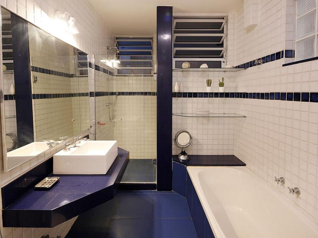  Estiloso 3 quartos para 6 pessoas no posto 5 em Copacabana!