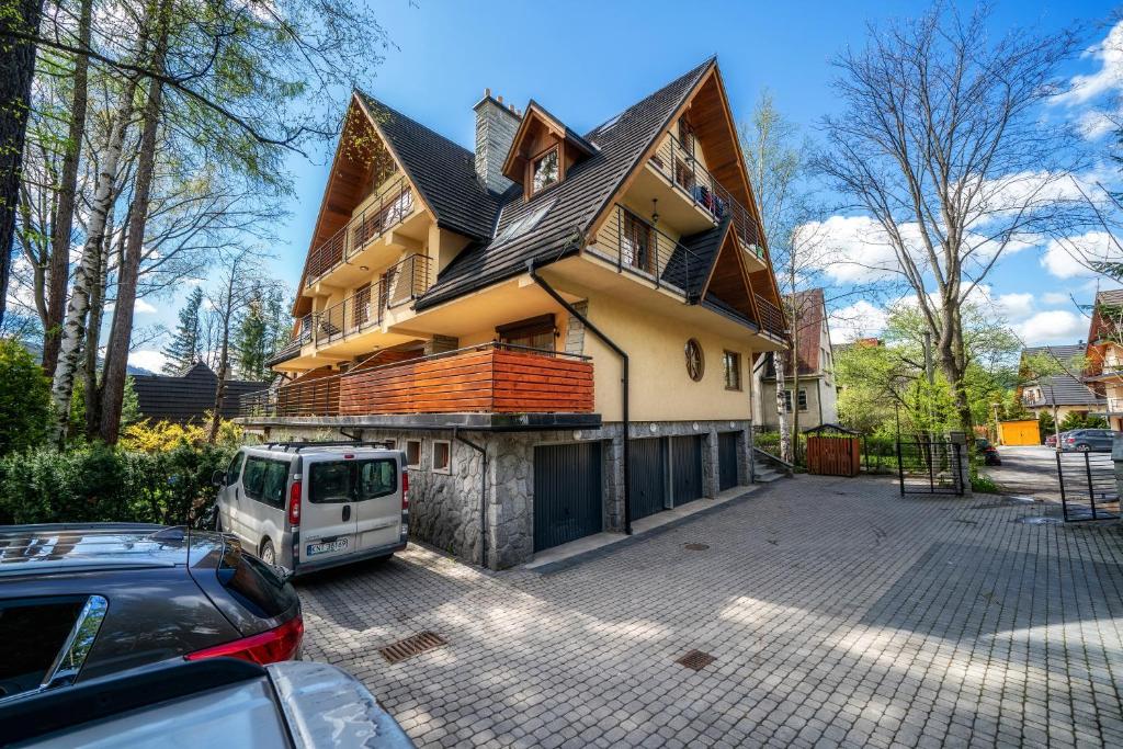 Budova, v ktorej sa apartmán nachádza