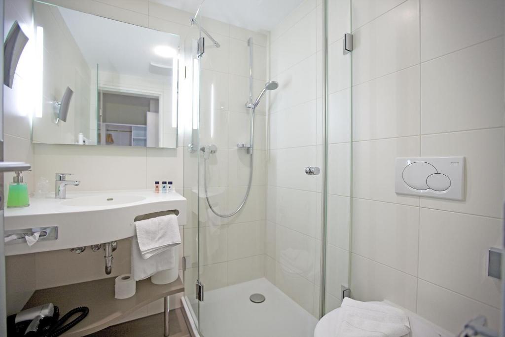 Hotel Hirsch - Standard Single Room