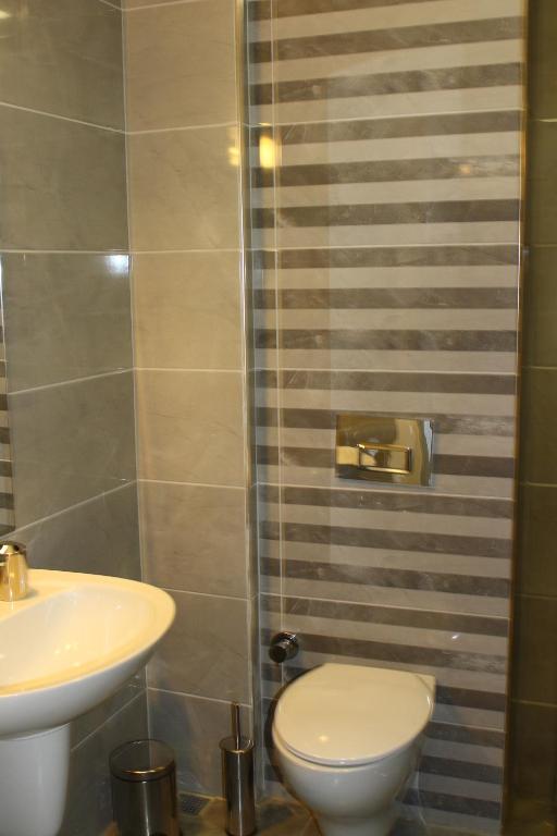 A bathroom at LİMAN BOUTIQUE OTEL