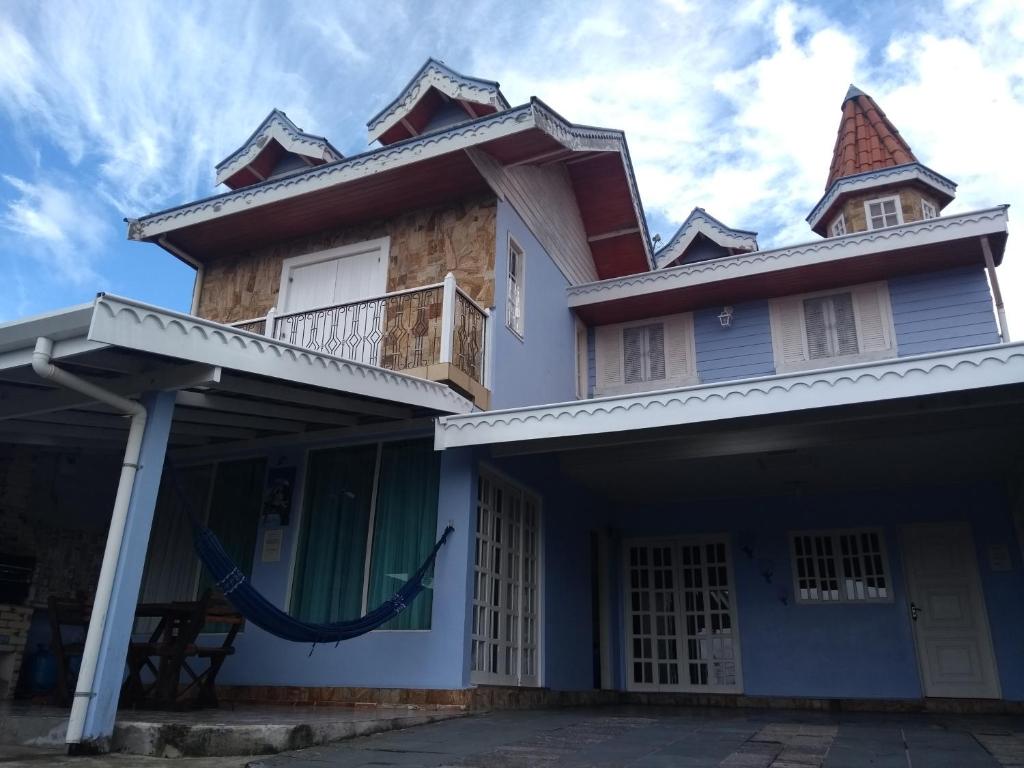  Castelo na Montanha