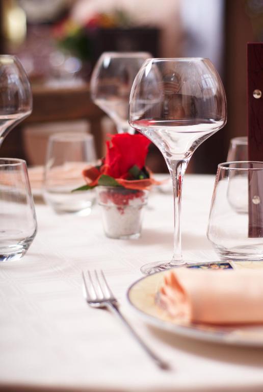 Nápoje v ubytování Logis hôtel LE COR D'ARGENT