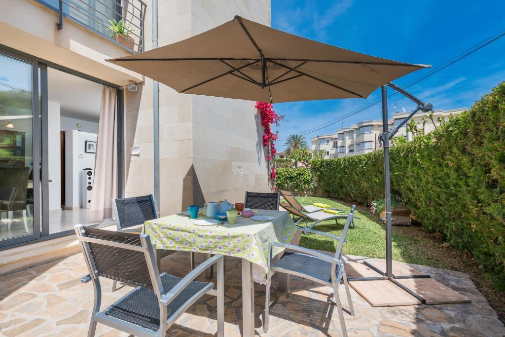 Balkón nebo terasa v ubytování Residencial Llenaire Apartment
