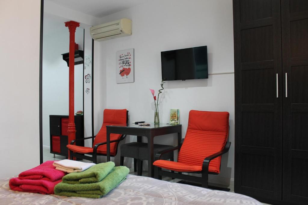 Balcony Apartment Malasaña - 6