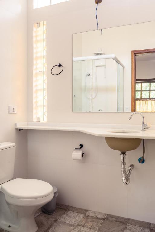  Casa IMPECÁVEL com 3 suítes em ILHABELA