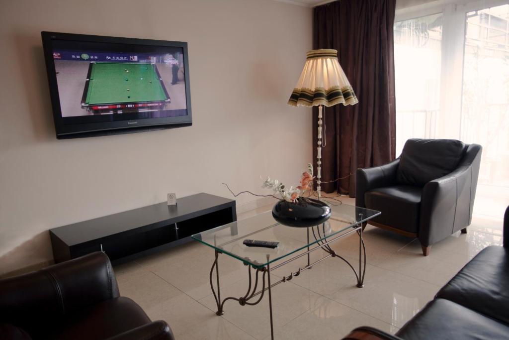 Posezení v ubytování Apartments Atomis Hotel Düsseldorf City