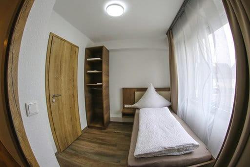 Postel nebo postele na pokoji v ubytování LOOK Hotel & Rooms