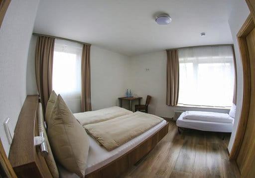 Postel nebo postele na pokoji v ubytování LOOK Hotel & Rooms