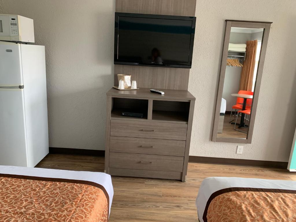 Kuchyň nebo kuchyňský kout v ubytování Dolphin Inn
