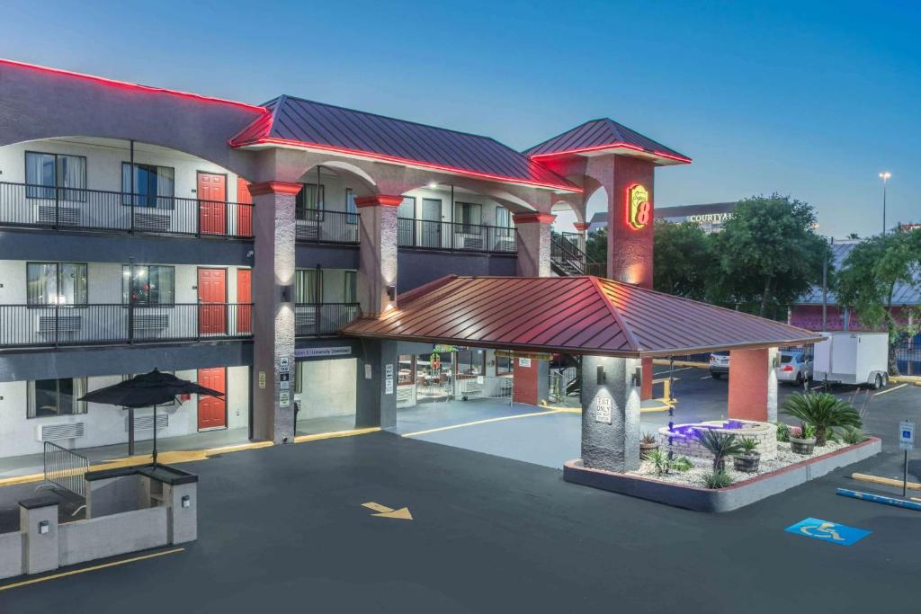 Budova, kde se motel nachází