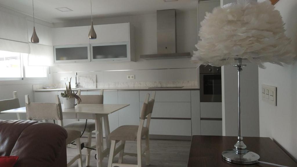 Zdjęcie z galerii obiektu Hogar en Torre del Mar - 2 min playa - piscina w mieście Torre del Mar