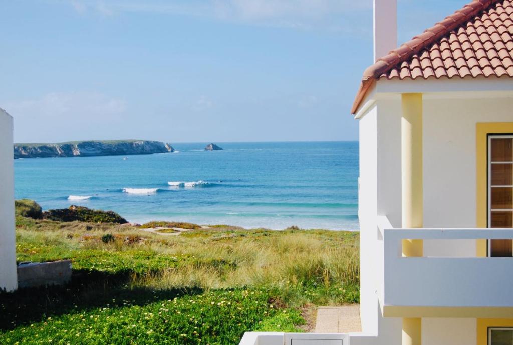 バレアルにあるCasa Pedro - Baleal beach, Balcony, Poolのギャラリーの写真