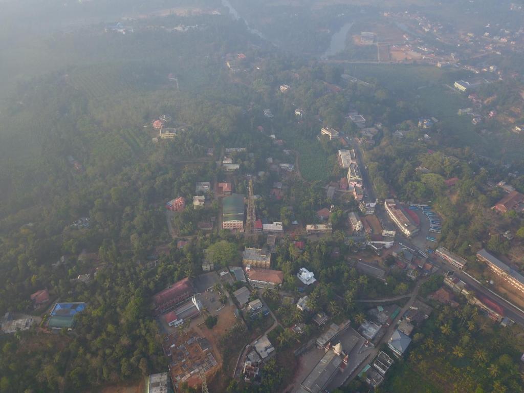Letecký snímek ubytování Hotel Wayanad Square