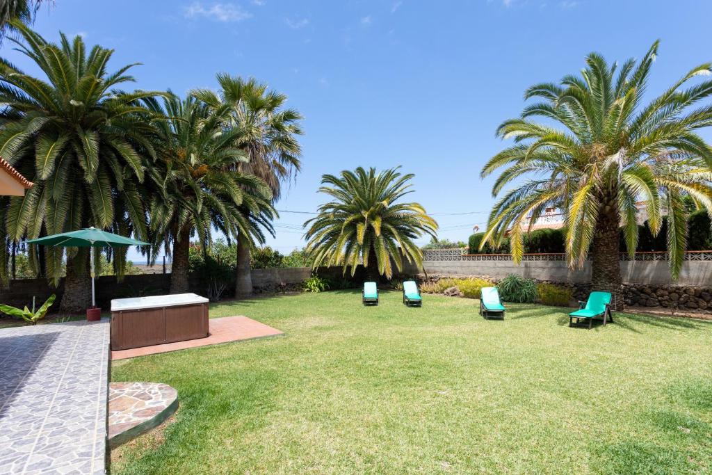 Finca La Gaviota - Las Palmeras, Icod de los Vinos ...