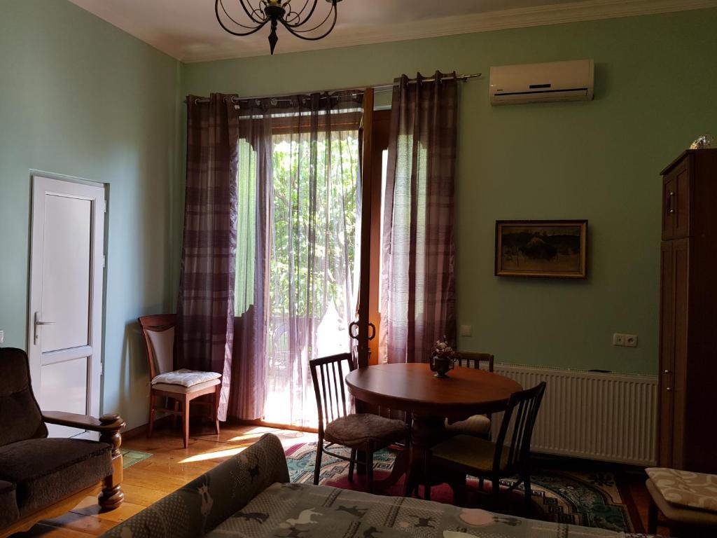 Posezení v ubytování Tamari Guest House