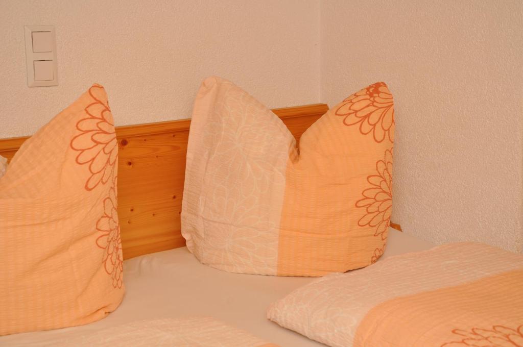 Postel nebo postele na pokoji v ubytování Haus Freispitzblick
