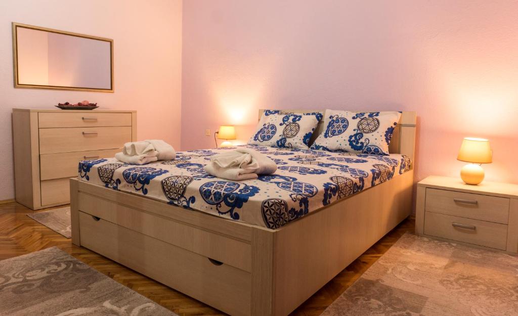Postel nebo postele na pokoji v ubytování Villa 18