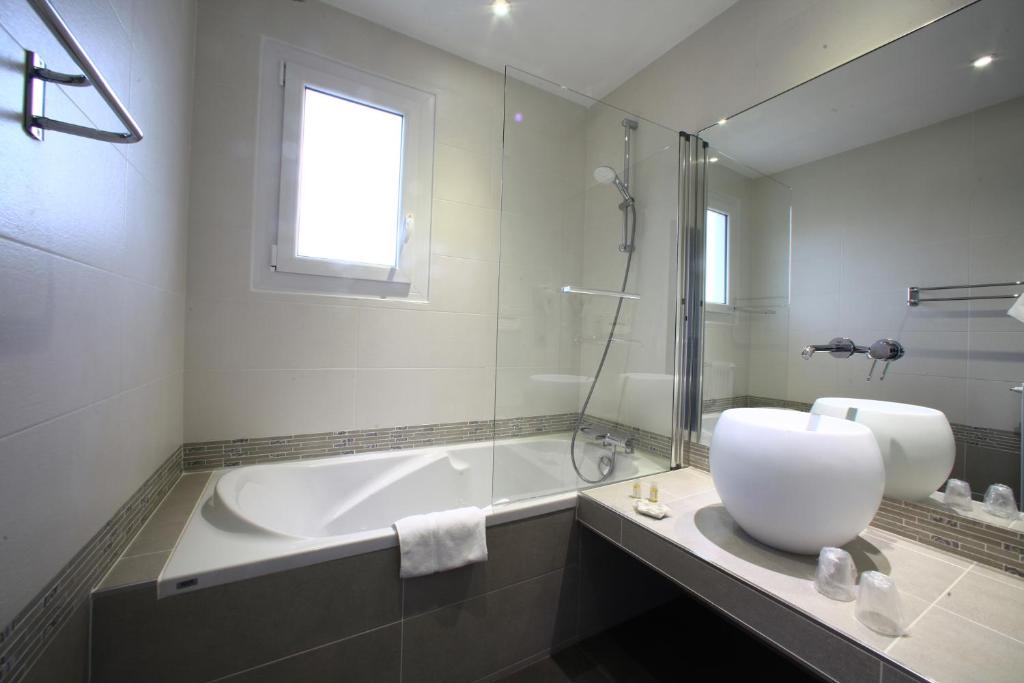 Hotel de Compostelle - 5