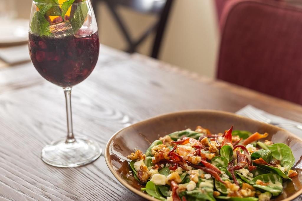 Lisbon Wine Hotel - 2