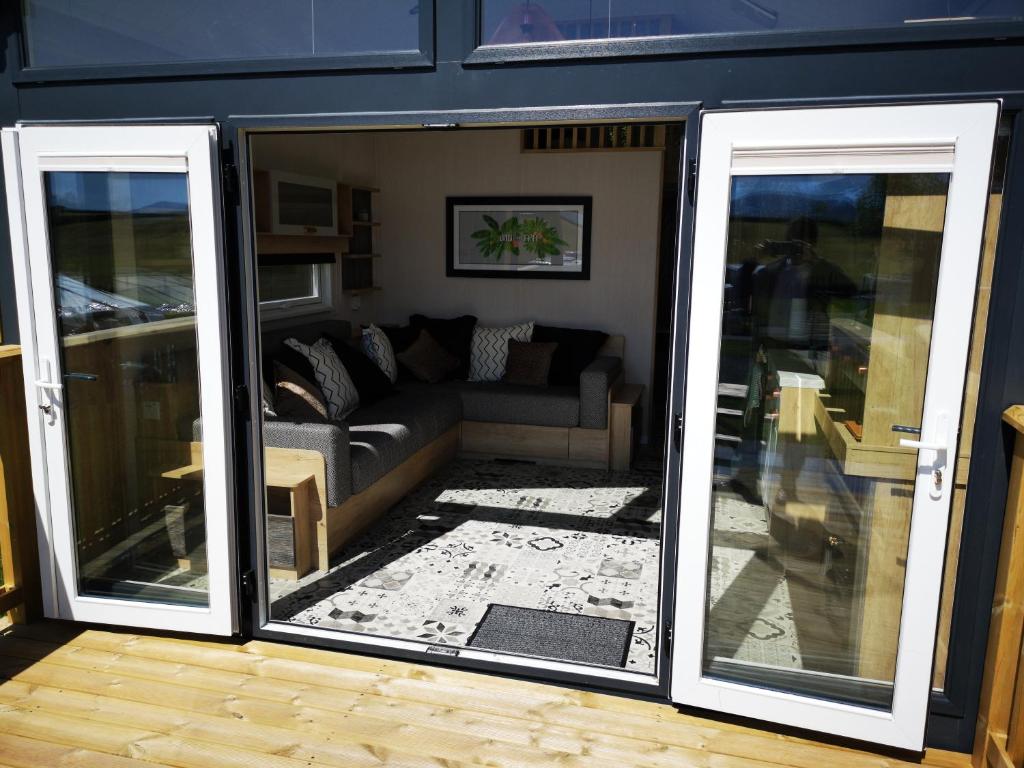 Coed Helen Holiday Park - Gousse De Glamping