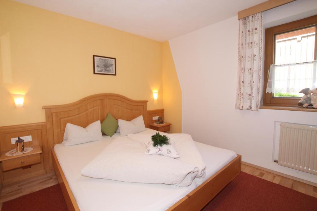 Postel nebo postele na pokoji v ubytování Landhaus Granat