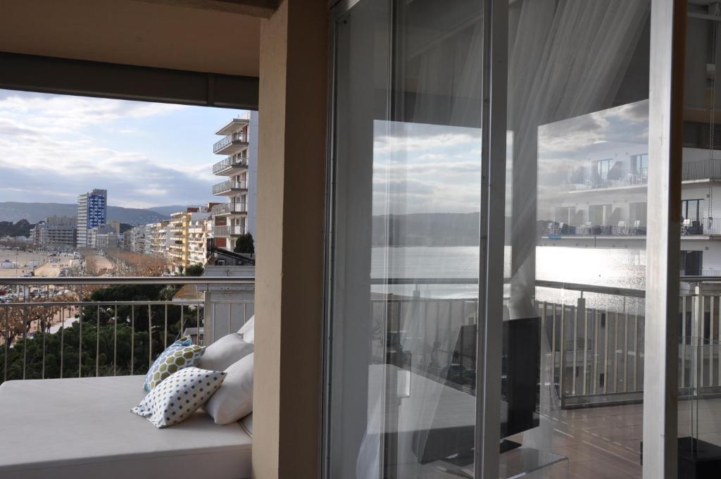 Výhľad na hory alebo výhľad na hory priamo z apartmánu